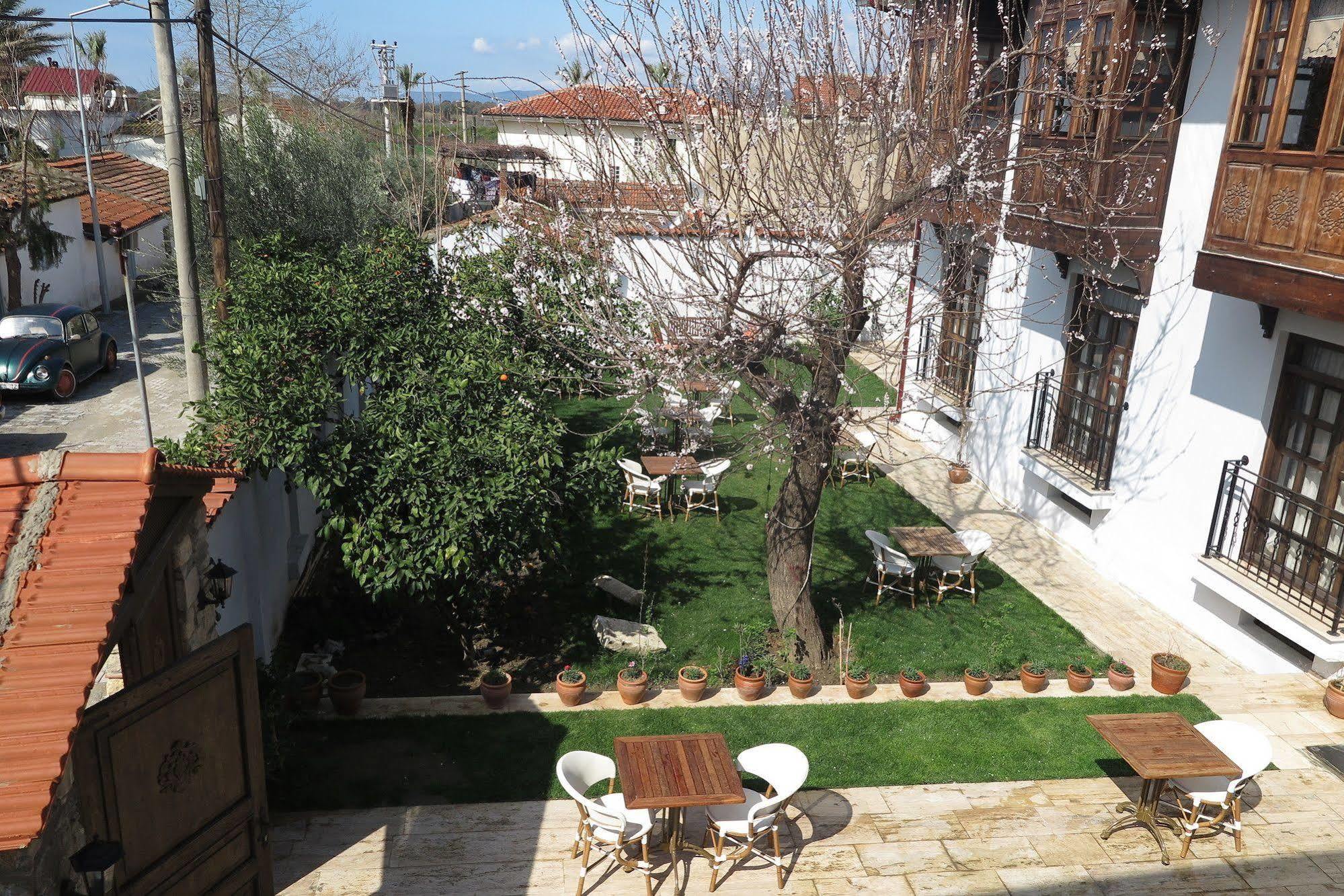 Livia Garden Hotel Selçuk Buitenkant foto